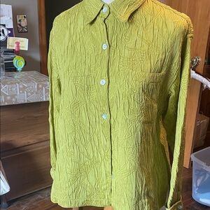 Chico's Crinkled Lime Green Silk/Wool Blend Button-Front Shirt